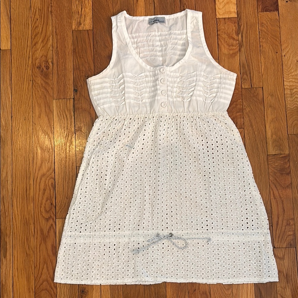 White Eyelet Swim Coverup (3)